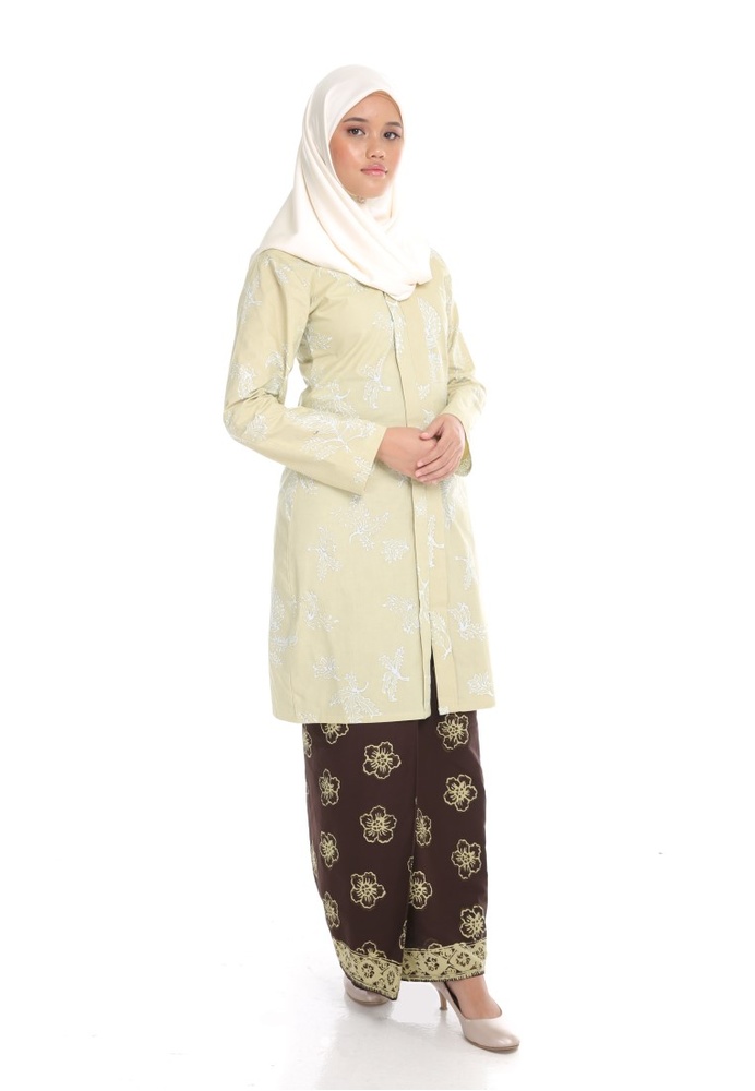 Buy AYAYU Women Kurung Kebaya  with Sarong  DAUN Beige 