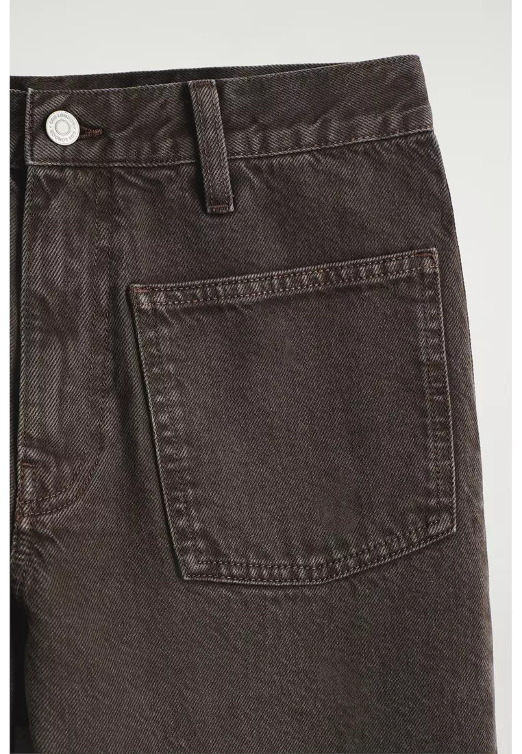 PATCH-POCKET STRAIGHT-LEG JEANS