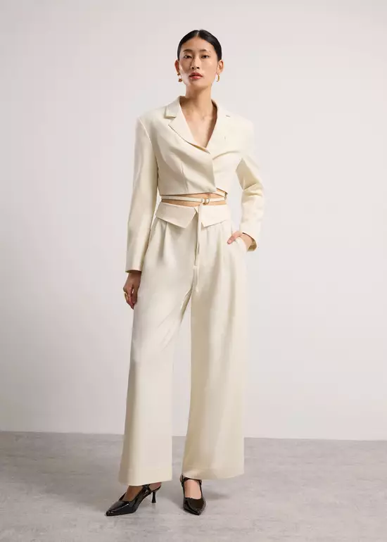 Blazer Wanita - RuchedReady® Oversized Front Wrap Crop Blazer