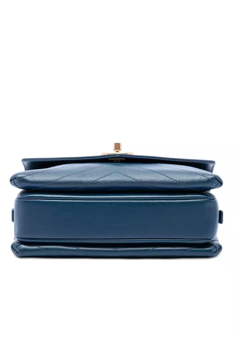 Pre-Loved Chanel Small Chevron Lambskin Stitched Envelope Flap