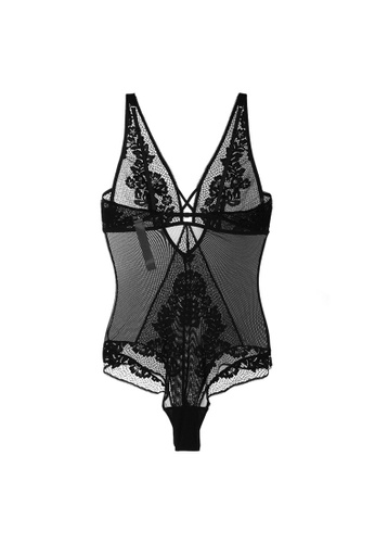 W.Excellence black Premium Black Lace Lingerie Set (Bra and Underwear) 7B45FUSDDB2071GS_1