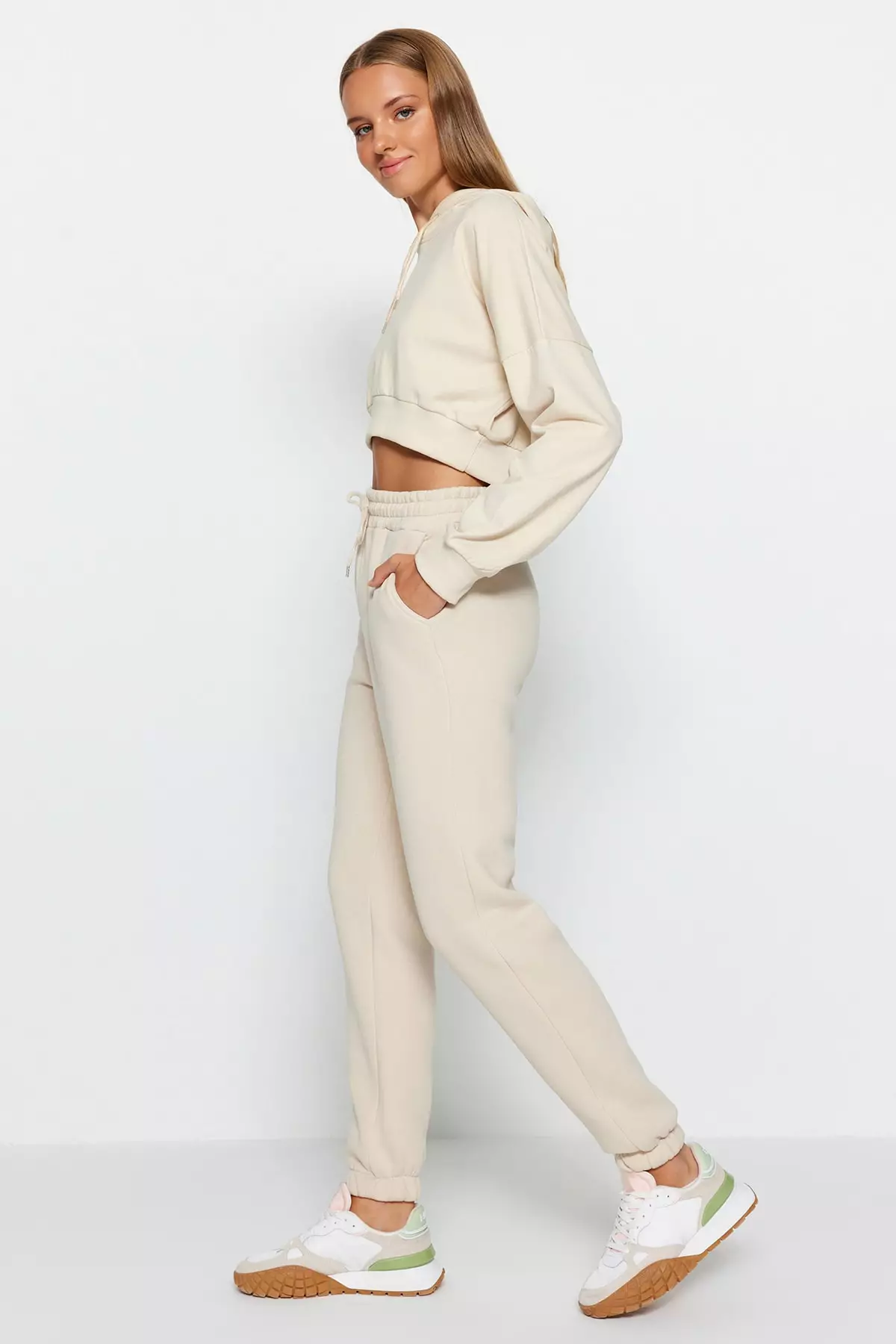 Thick white 2025 sweatpants