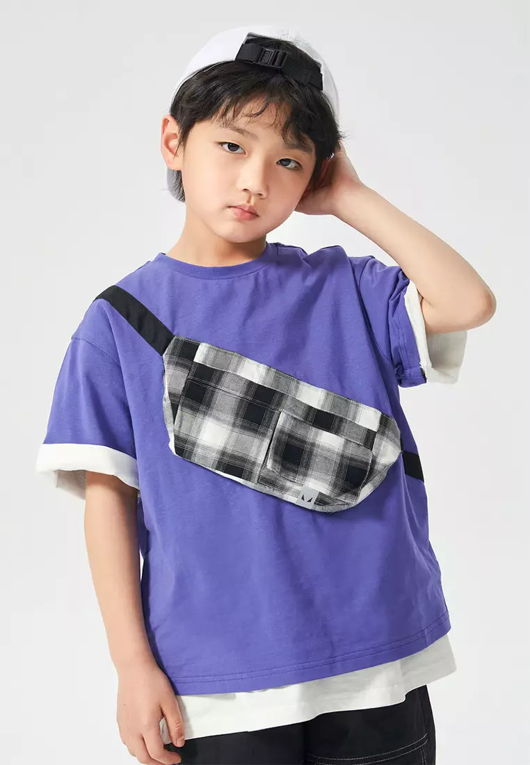 T-Shirt With Front Sling Bag Design