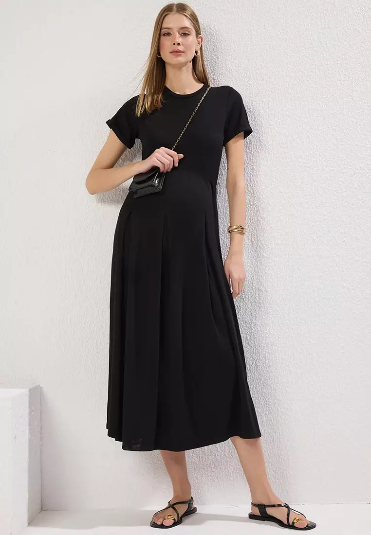 A Line/Flare Cut Midi Dress