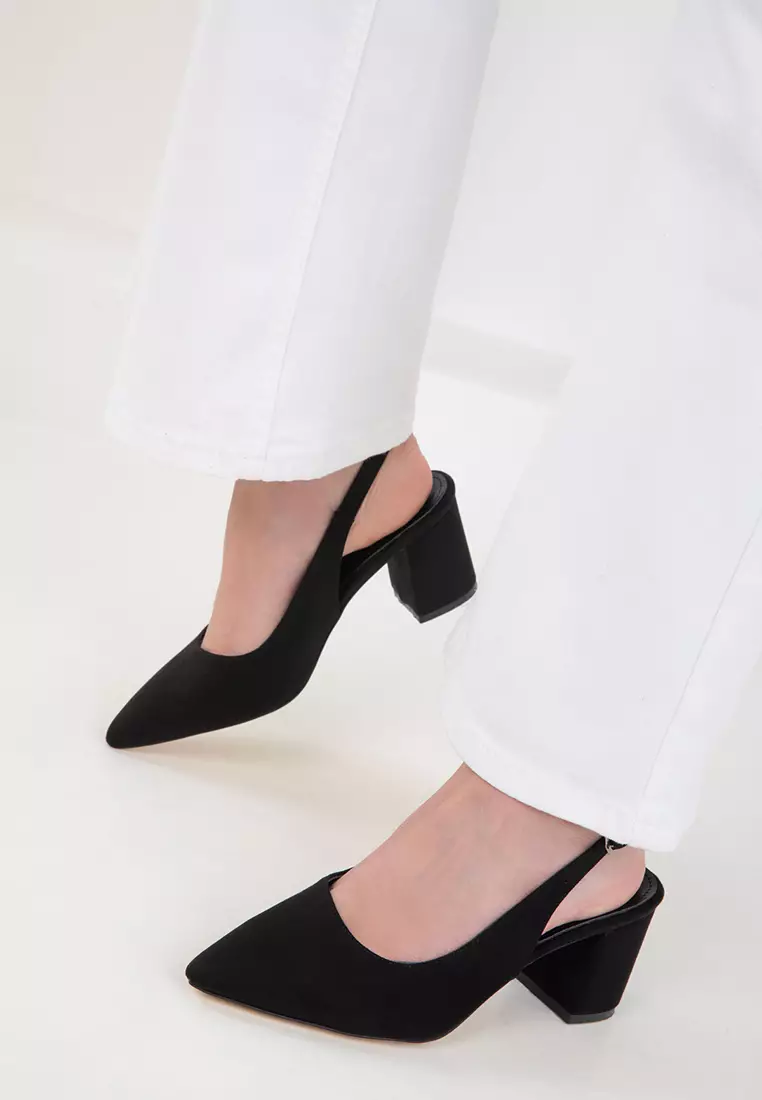 Soho Black Suede Women's Classic Heeled Shoes 20371