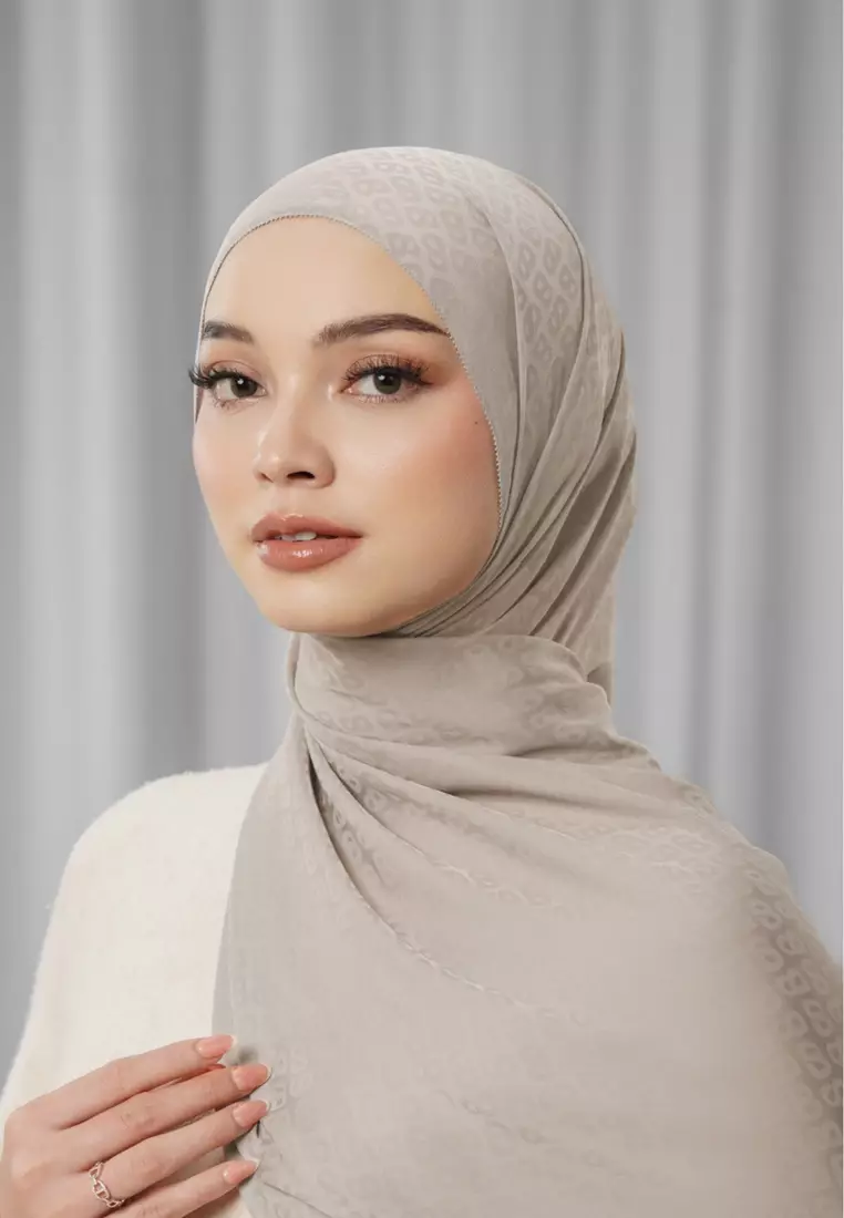 Tapis Satin Jacquard Shawl - Satelite