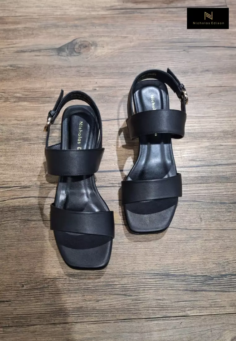 Nicholas Edison Heel Aiko Black