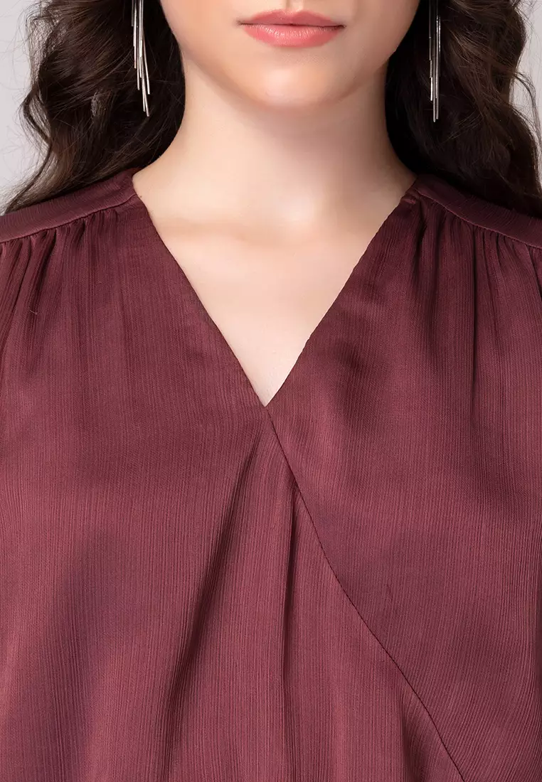 Red Ruched Sleeve Crop Top