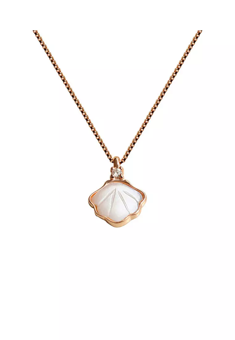 Women's shell store necklace