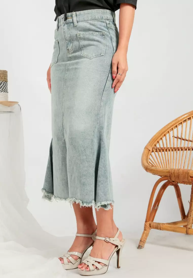 Jillie Unfinished Midi Skirt in Light Blue