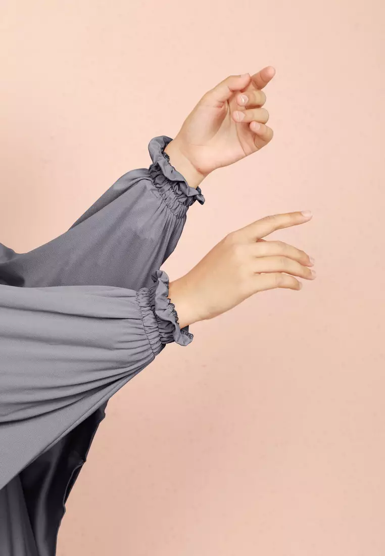 Cotton Bee - Halwa Bergo Lengan | Hijab Instan Syari - Stormy Grey