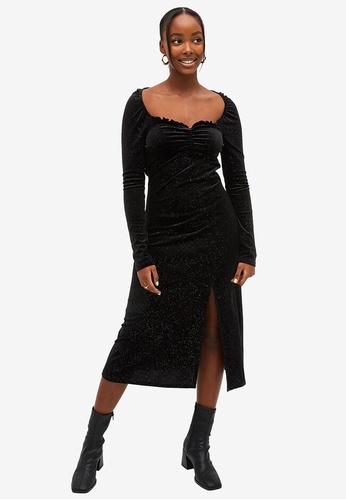 Monki black Sweetheart Neck Velvet Midi Dress F49ACAA3CEE716GS_1