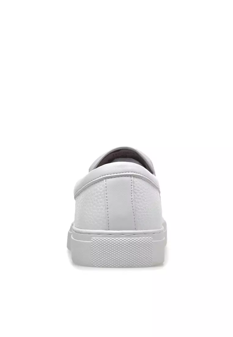 Leather Slip-Ons YQ115804