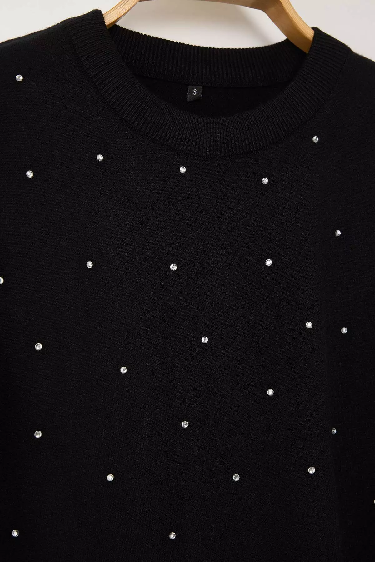 Black Premium Yarn/Special Yarn Stone Processing Detailed Knitwear Sweater