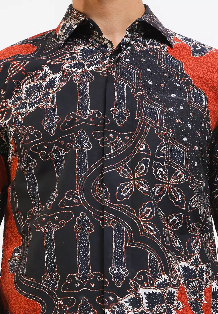 Kemeja Saccharum sp red slimfit