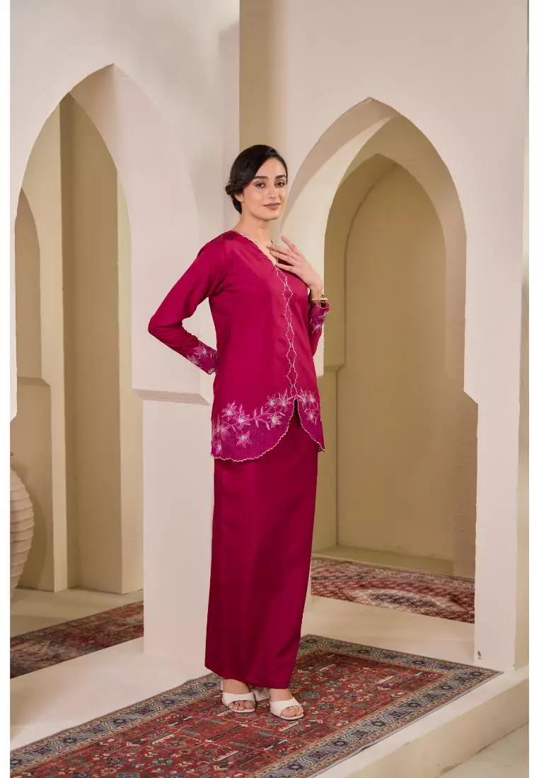 Mini Kurung Sulam Kareena