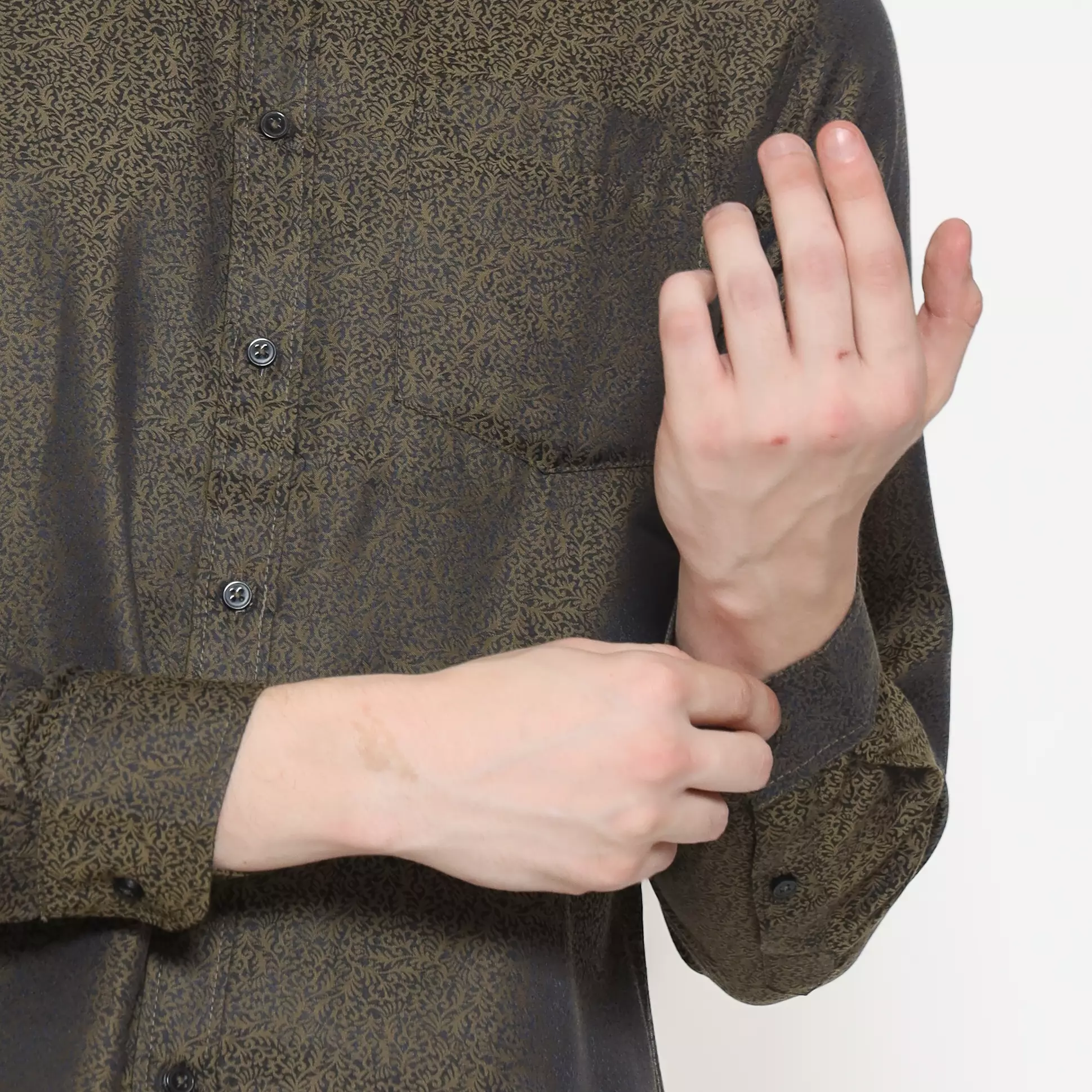 Schoeller Kemeja Pria Lengan Panjang Slim Fit Motif Abstrak Warna Olive – SHQKFLSFQP101QCTNQNM