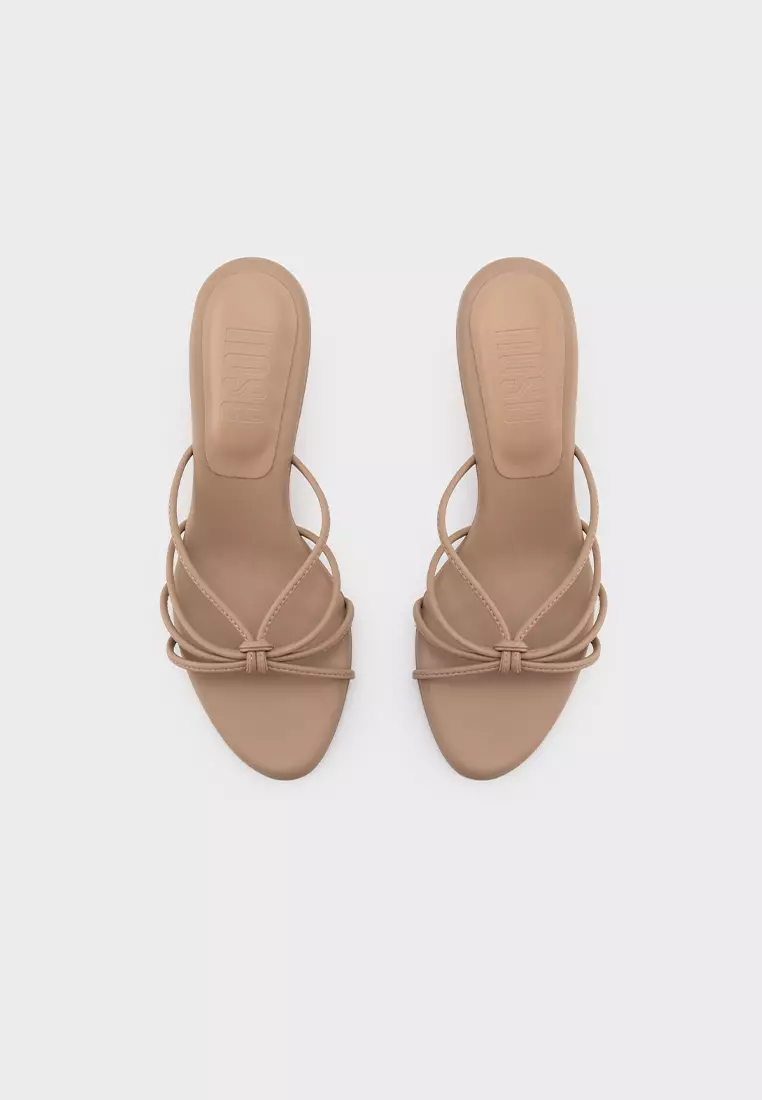 KNOTTED STRAP WITH CLOUDFOAM HEEL SLIDE