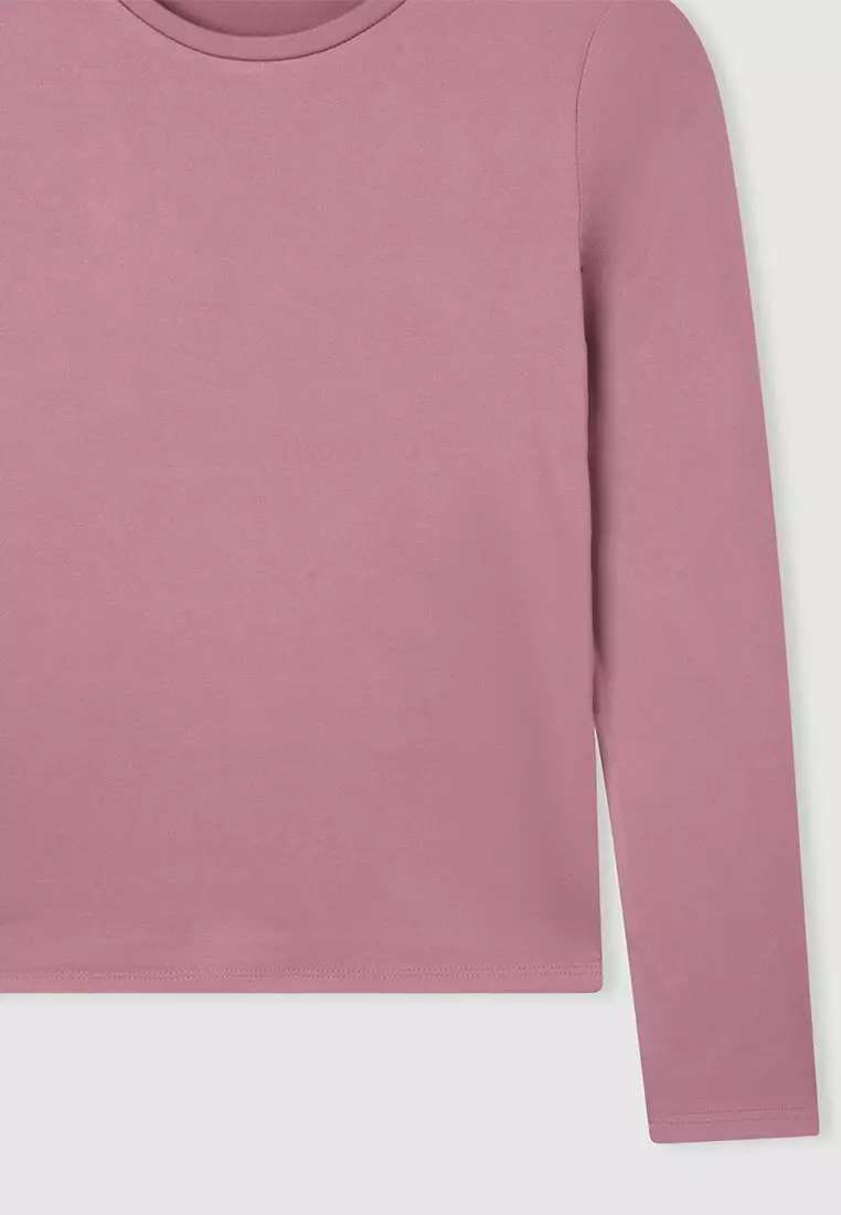 Woman Long-Sleeved T-Shirt