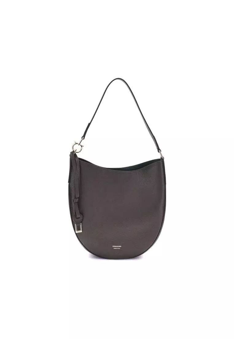 【VIP価格】FERRAGAMO North-South Shoulder Bag Buy Ferragamo North-South Medium Shoulder Bag with 2025