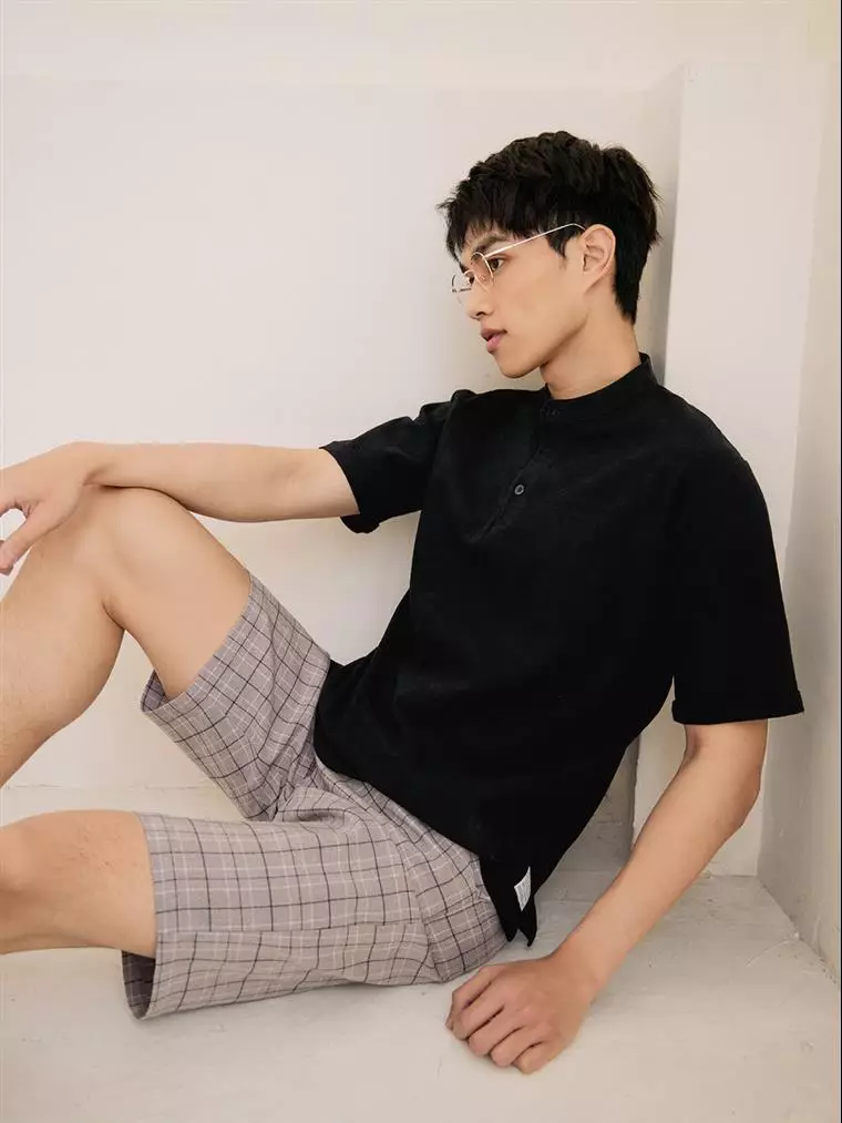 Breathable Cotton-Linen Solid Color Henley Short-Sleeve Top [KL1530]