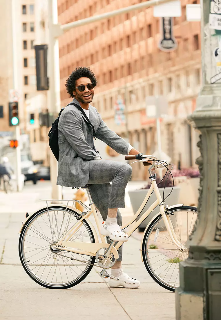 Mens Crocs Street Style Buy Crocs Classic Platform Clogs 2025