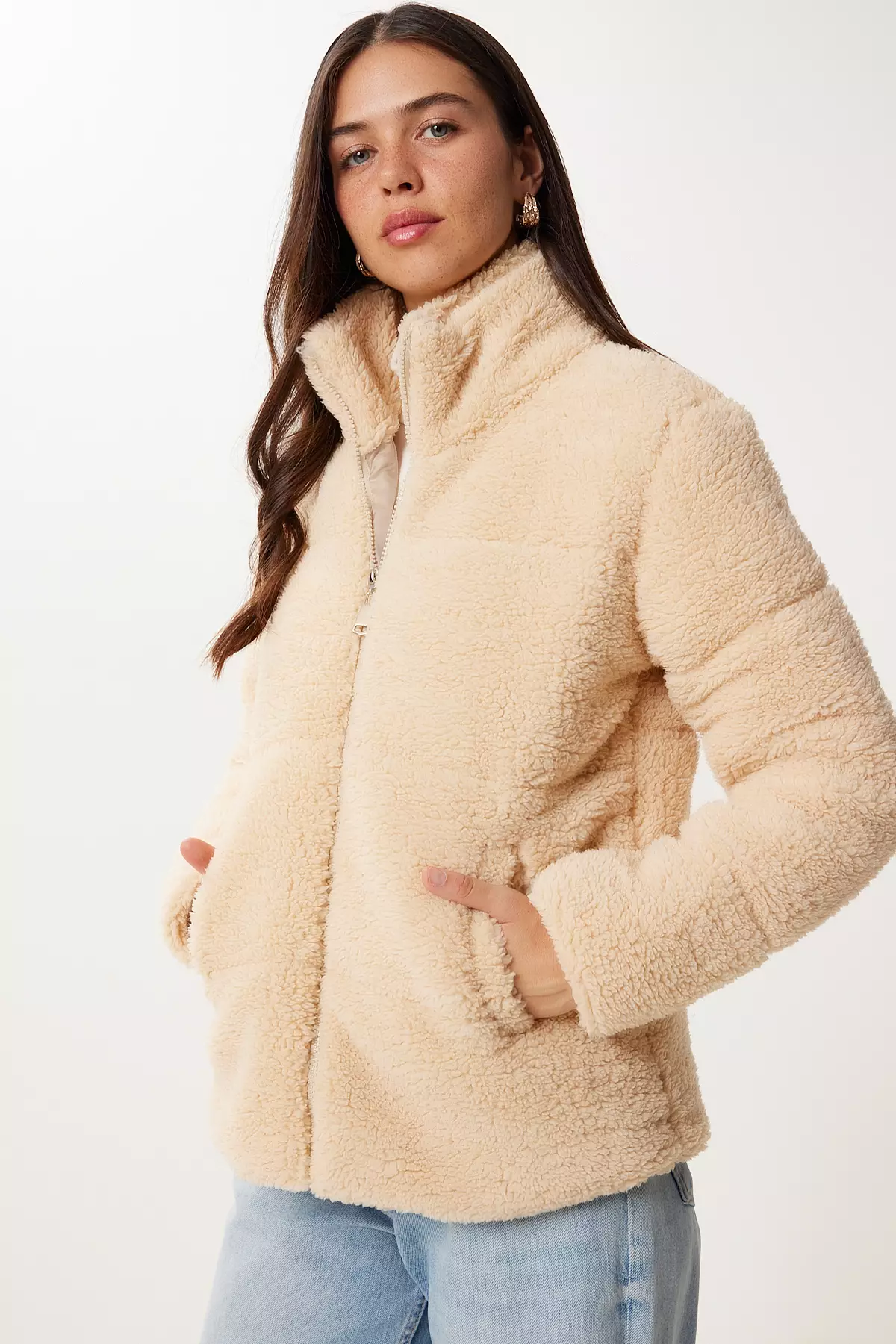 Women's Latte Soft Textured Plush Coat Dd01370