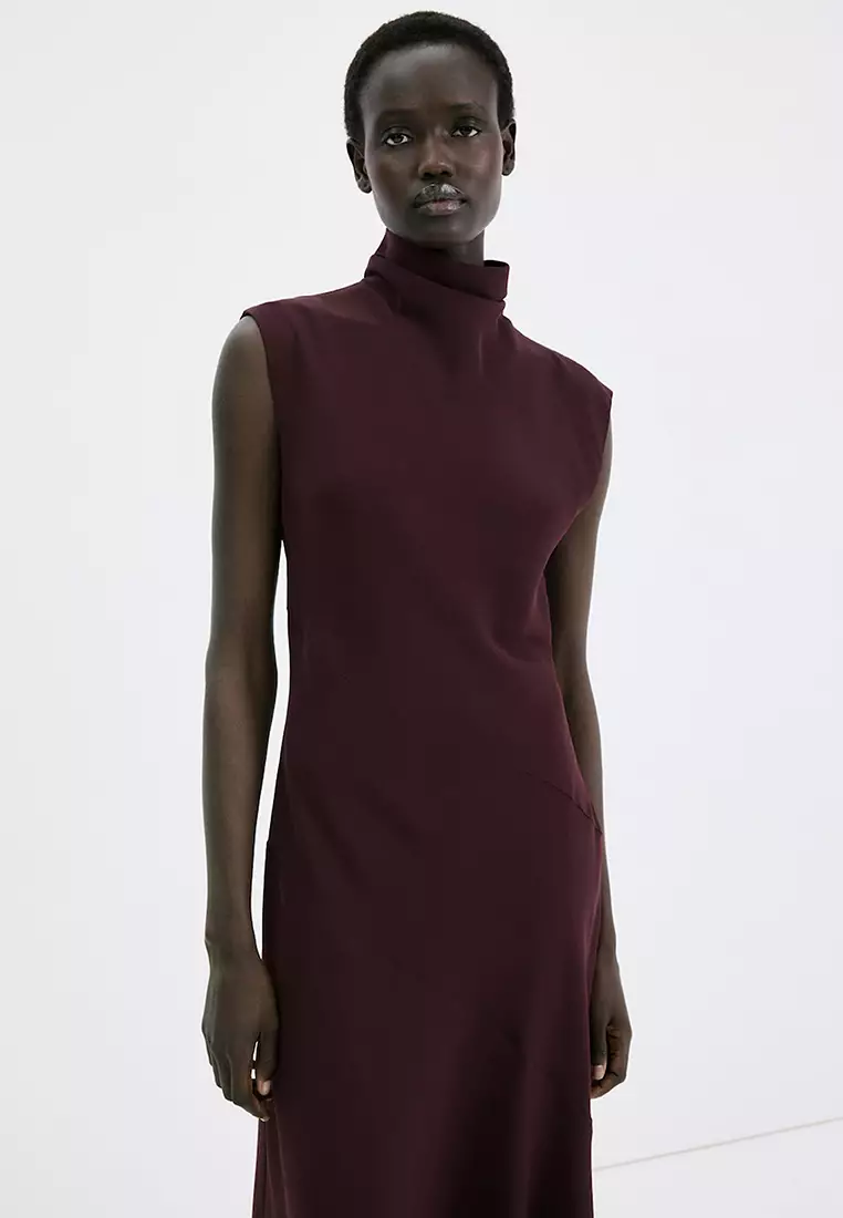 Long Dress With Draped Neck