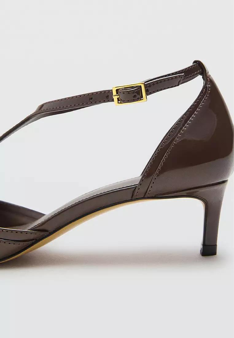 Kitten-Heel Patent Leather Shoes