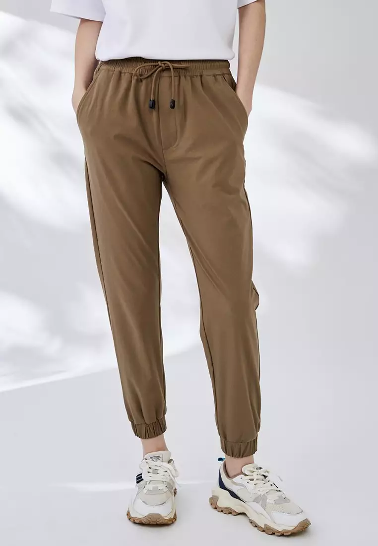 Relaxed fit casual sale jogger