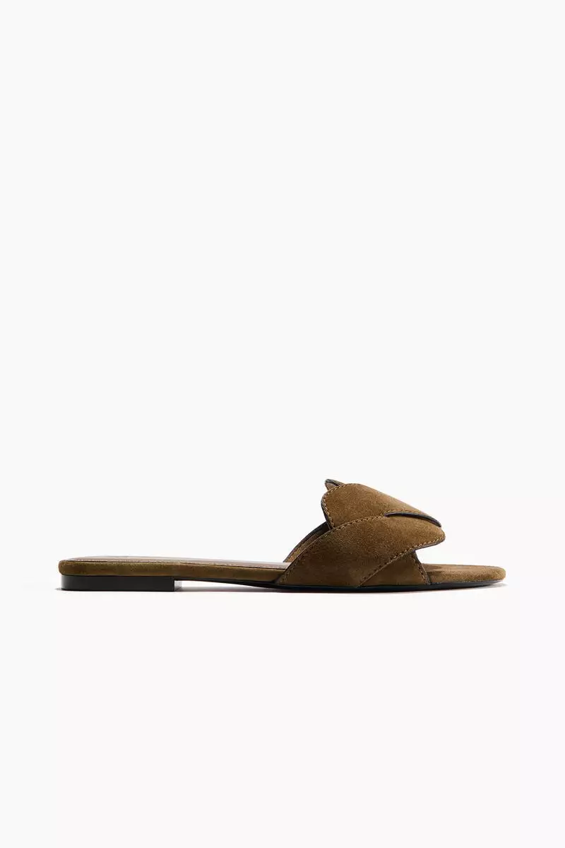 Leather sandals