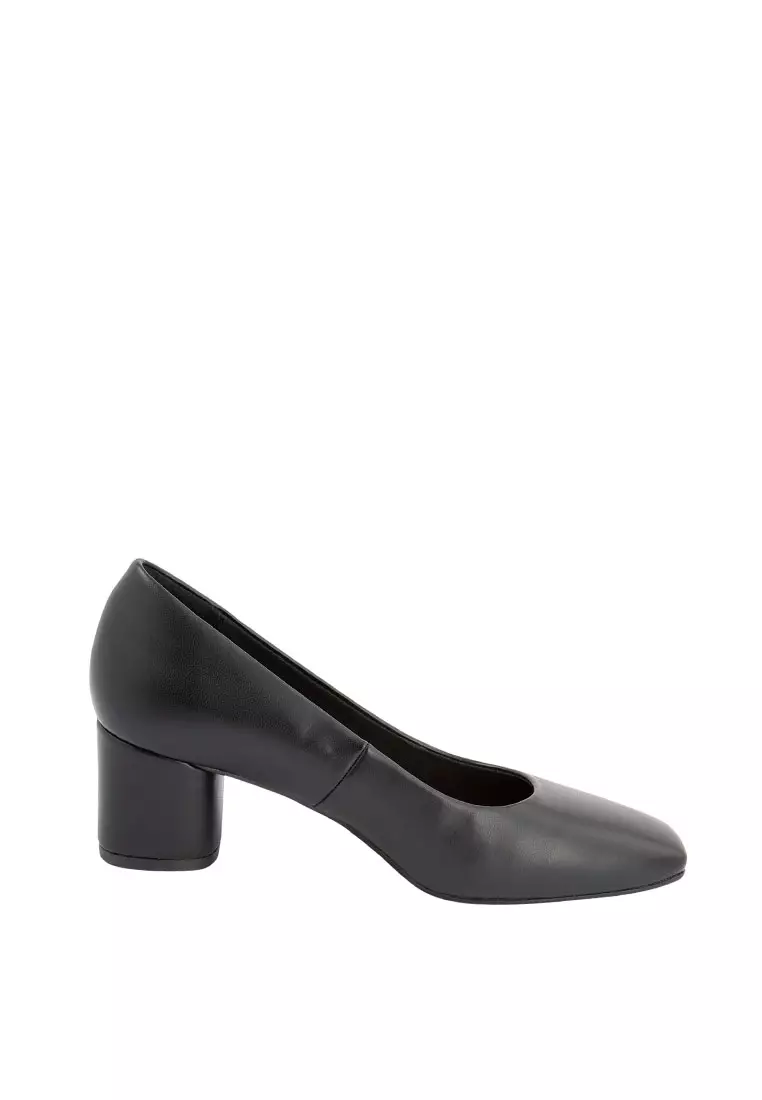 Discount on Comfort Plus by Predictions  shoes - SKU: Women's Blissful Comfort Pump