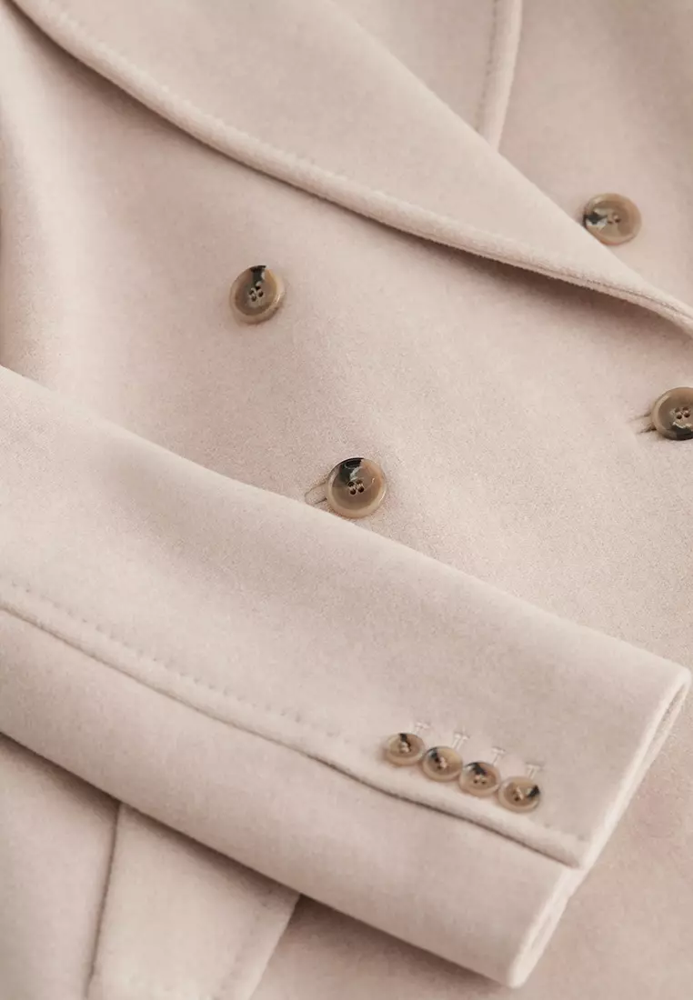 Boxy double shop breasted coat