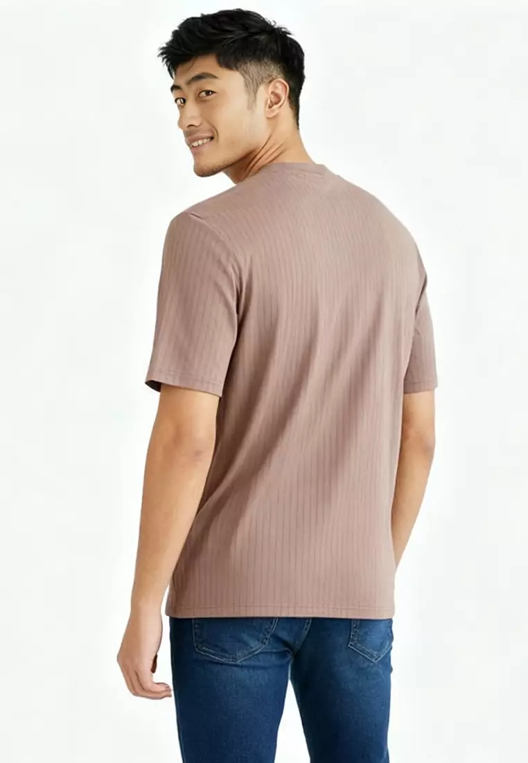 Aiedon Textured Tee