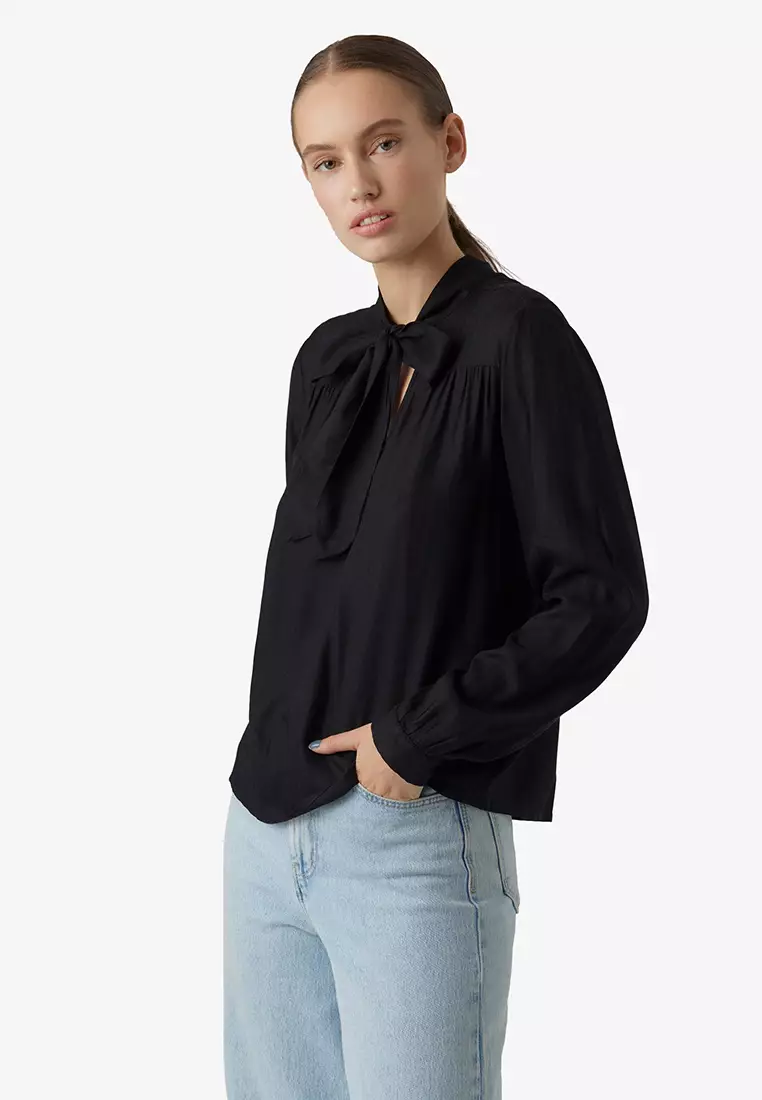 Buy Vero Moda Niddi Long Sleeves Tie-Neck Top in Black 2024 Online