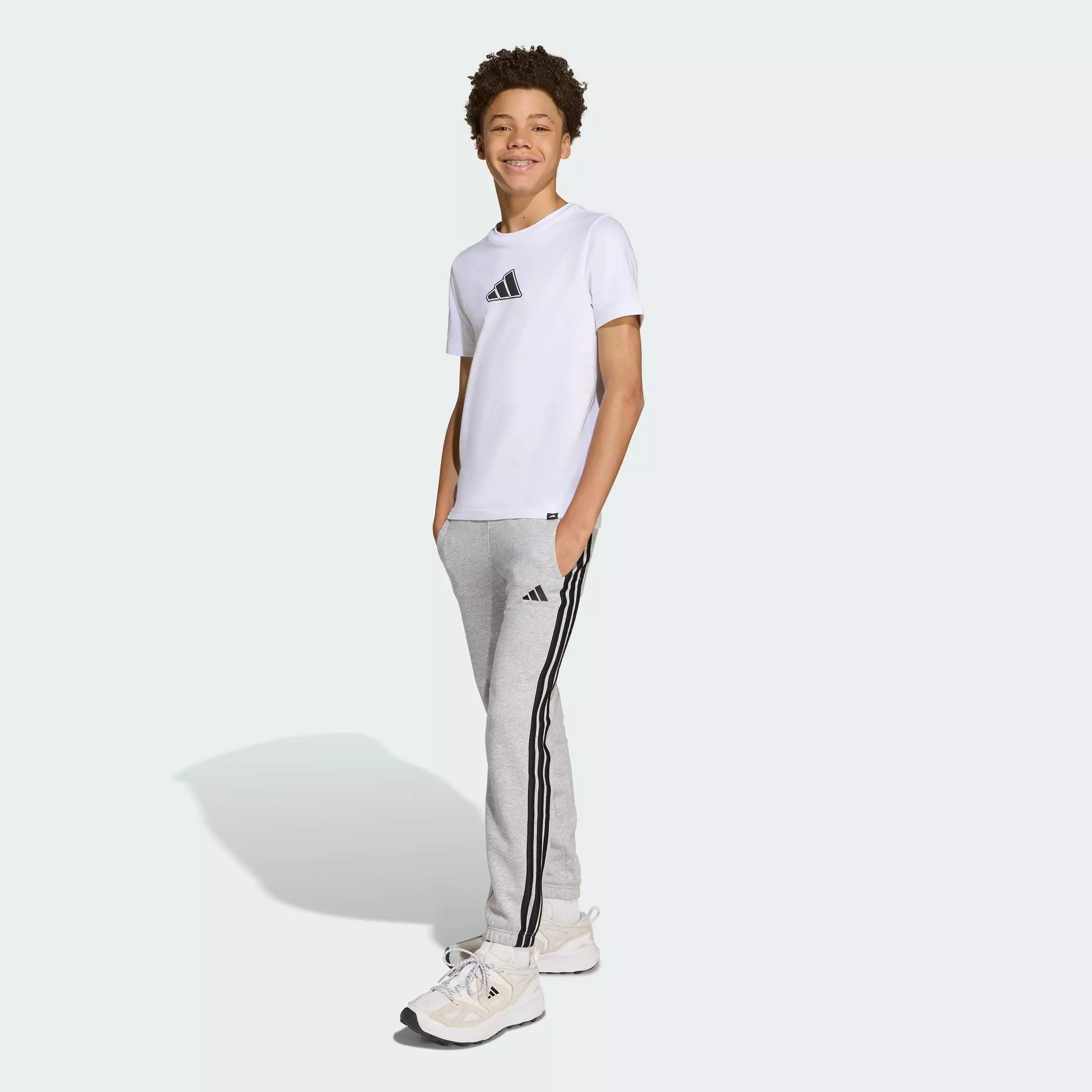 Lifestyle Anime Pets Graphic Tee Kids Unisex White JV5255