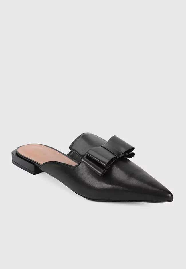 Harlowe pointy sale toe loafer