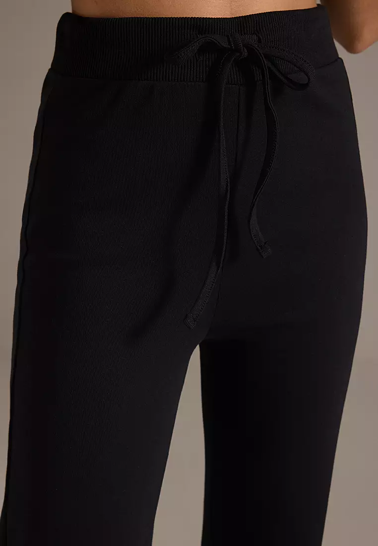 Black Fitted/Flexible Knit Upper-Lower Team TWOSS25AU00053