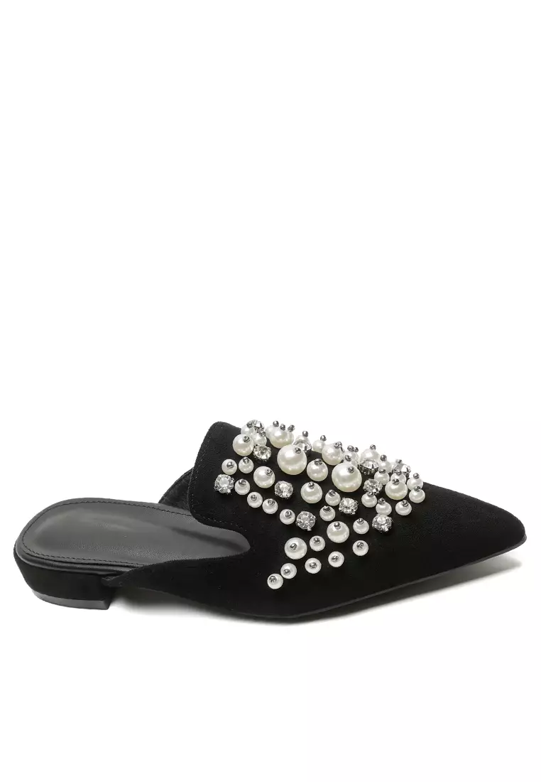 Discount on Twenty Eight Shoes  shoes - SKU: Pointed Pearl Suede Mules WW218-1