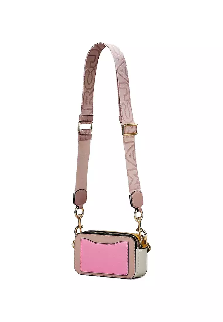 バッグ・カバンその他 MARC JACOBS Woman Mini bag Pink 2S3HCR500H03 695 The Marc Jacobs The Snapshot Small Camera Bag pink | H-Brands
