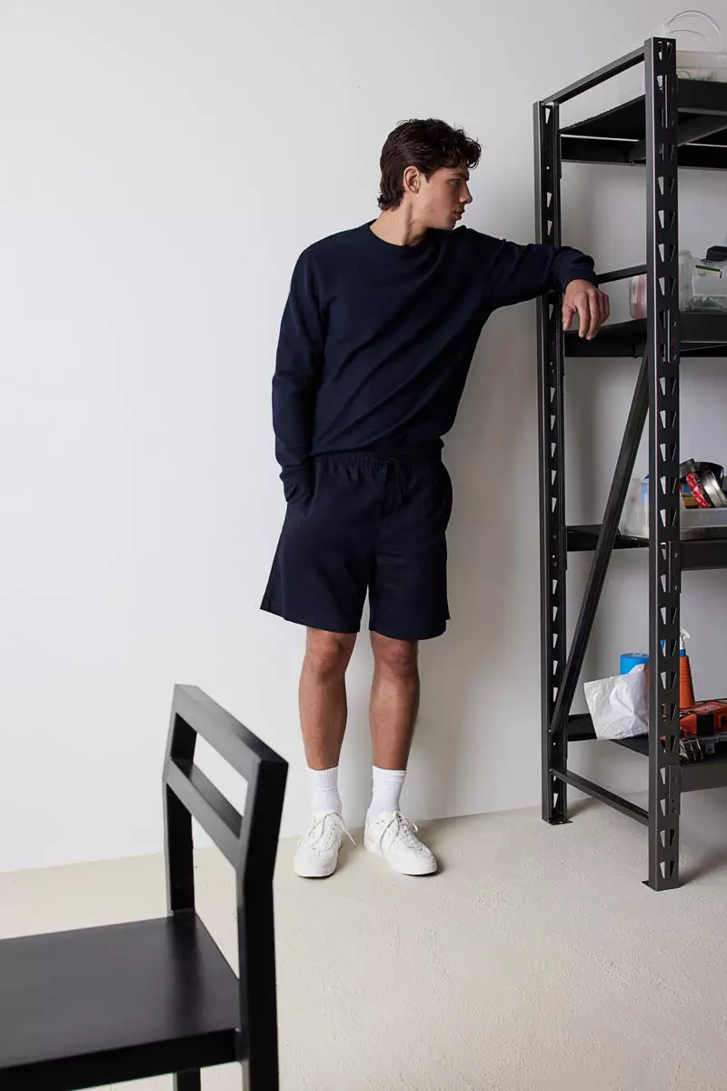 Relaxed Fit Linen-blend shorts