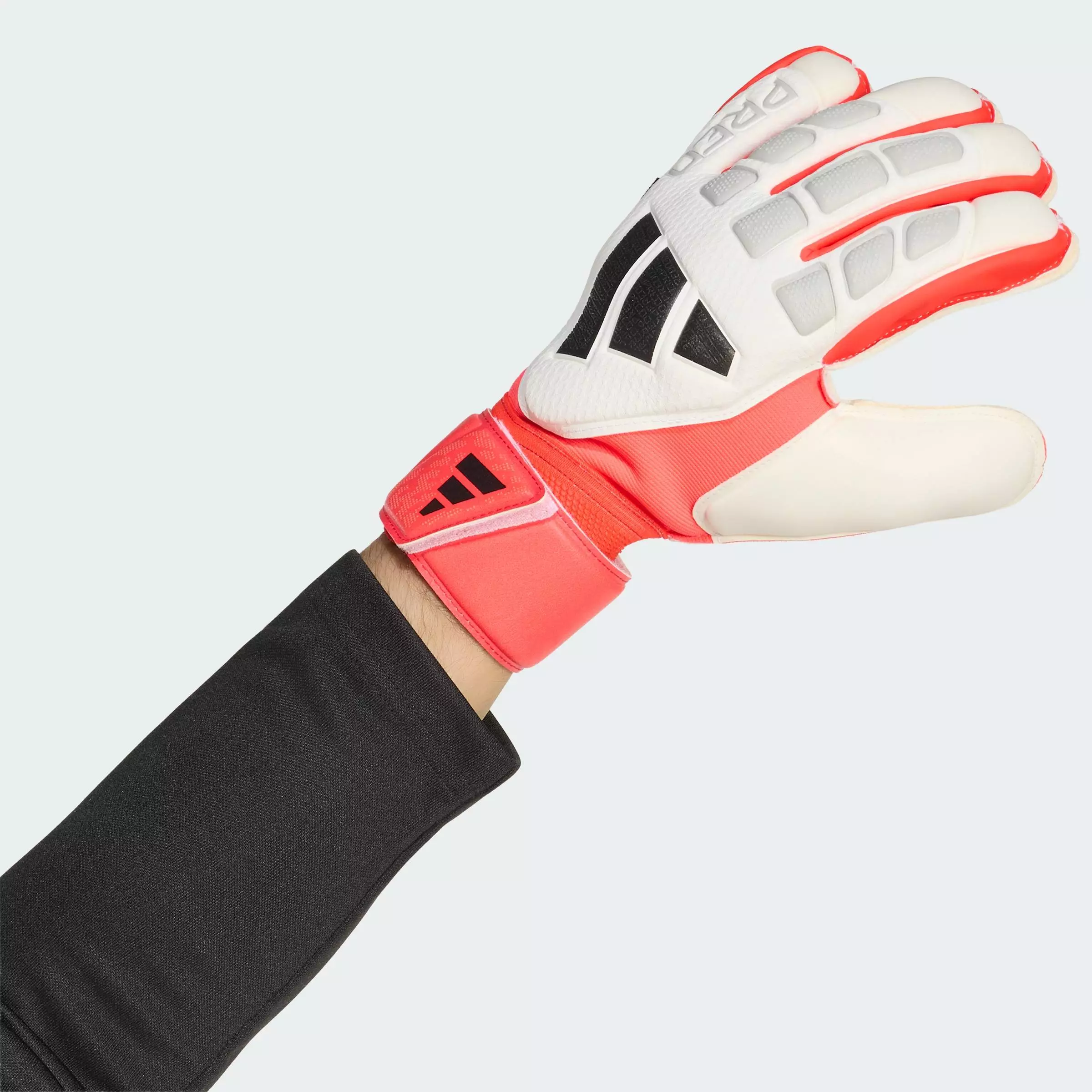 Football PREDATOR GOALKEEPER GLOVE MATCH FINGERSAVE Unisex White KA7784