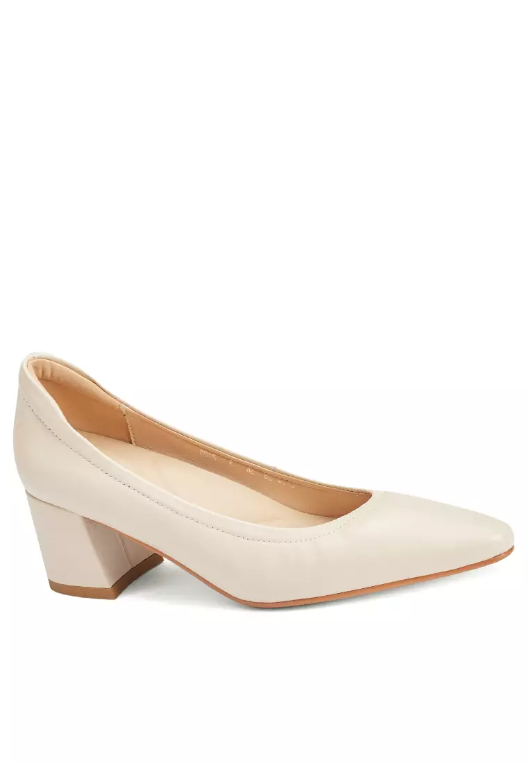 Discount on Twenty Eight Shoes  shoes - SKU: 5.5CM Grain Leather Uniform Pointy Pumps AA0776