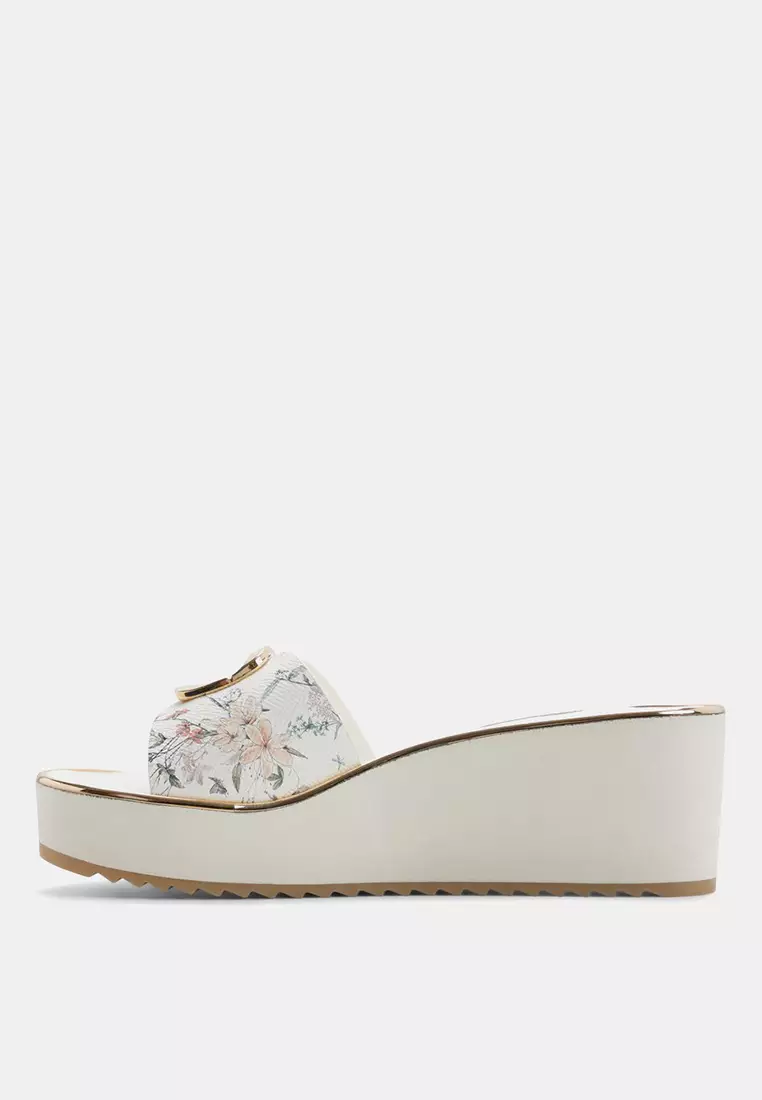 Menhaden Beach Sandals