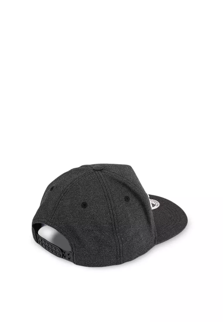 Basketball snapbacks top