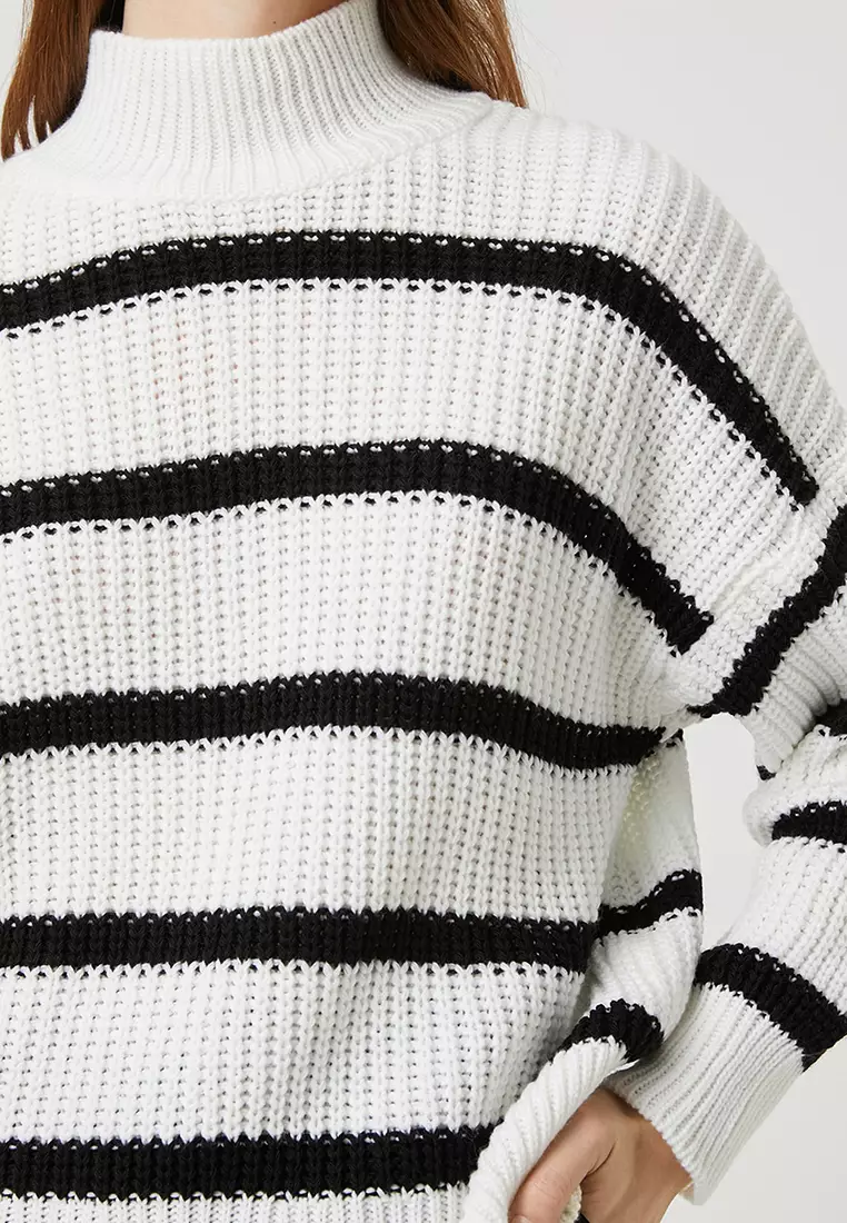 Oversized Turtleneck Sweater