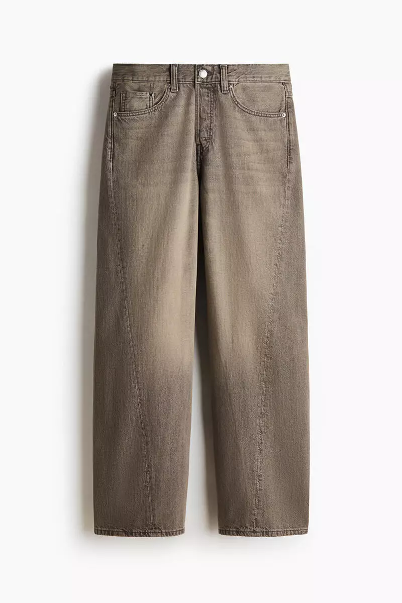 Loose Straight twisted leg jeans