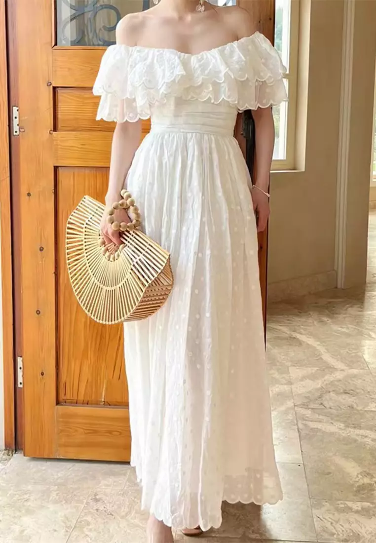 Zalora white lace dress hotsell