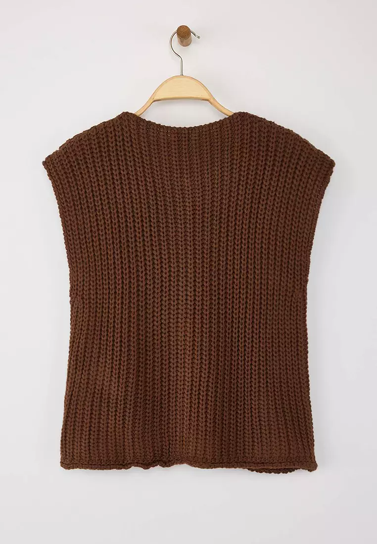 Brown Soft Textured Fitted Vest