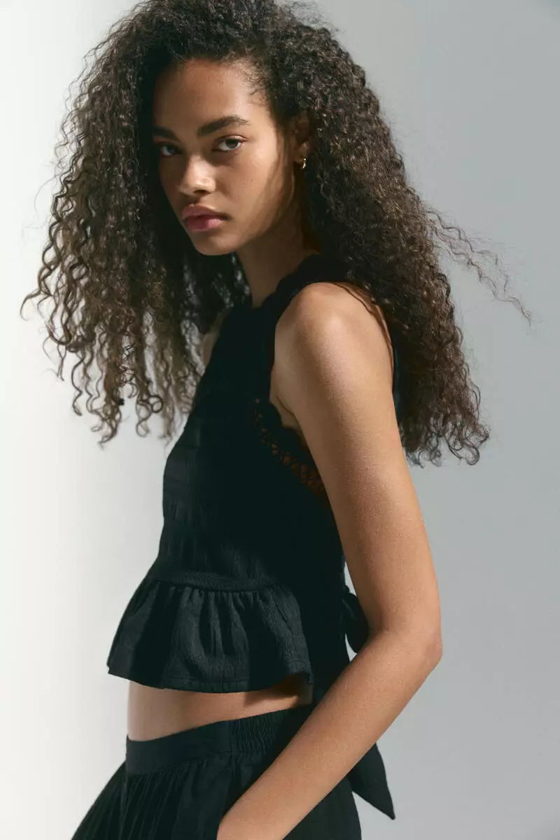 Crochet-look-section textured top